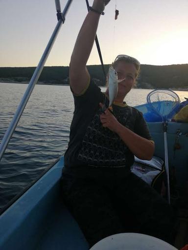 taxiboat-fishing-02